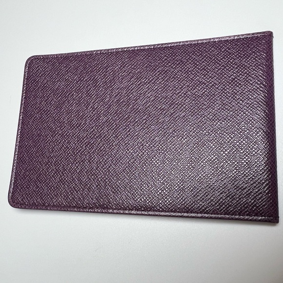 LOUIS VUITTON Vuitton Card Wallet - Picture 2 of 5